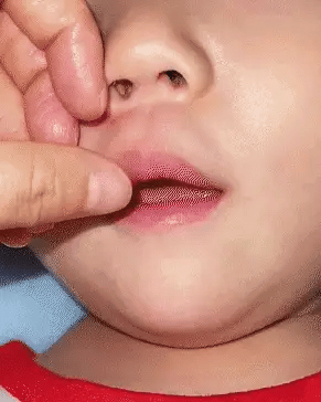 Cepillo de dientes en forma de U para niños (2X1)